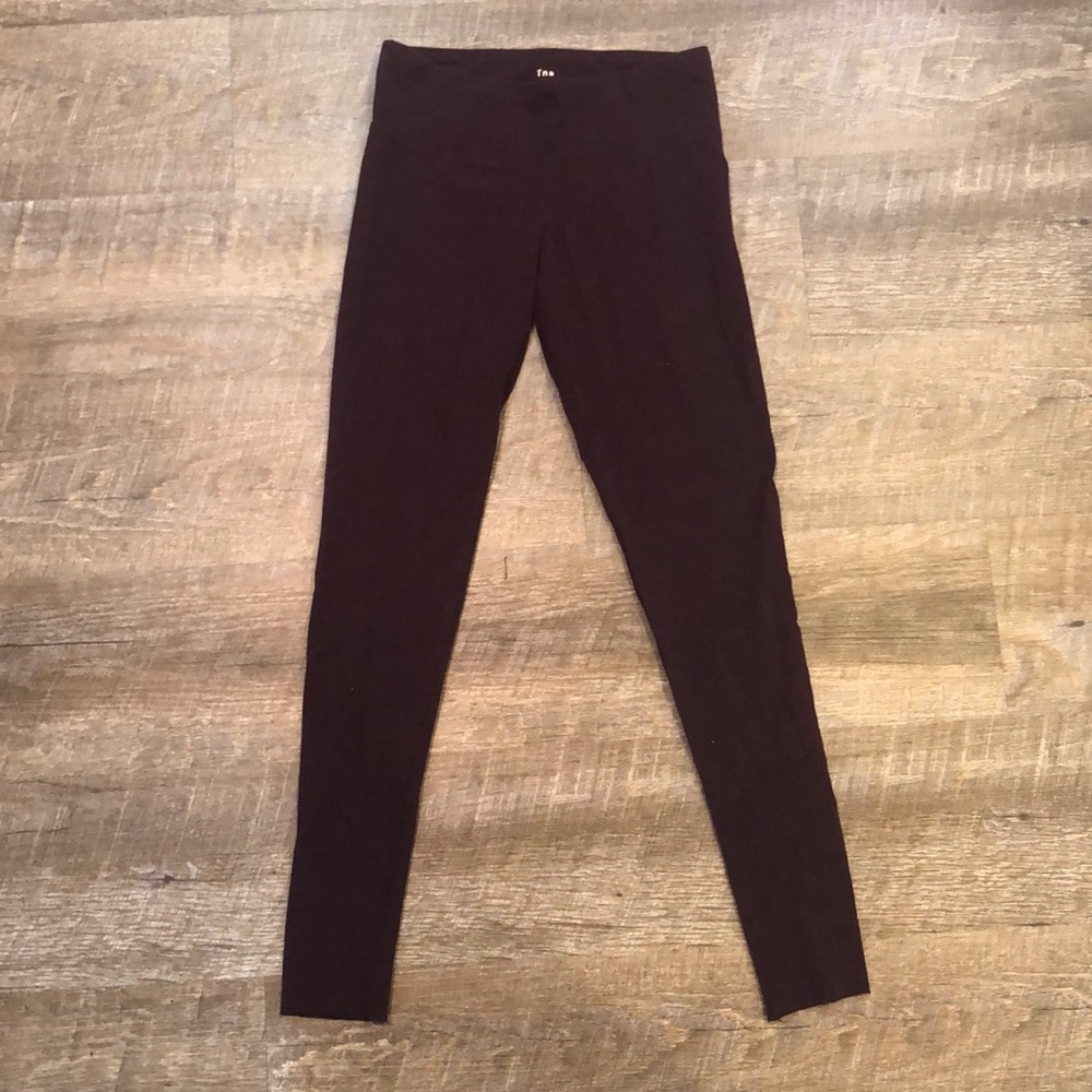 Aritzia TNA leggings, size XS
